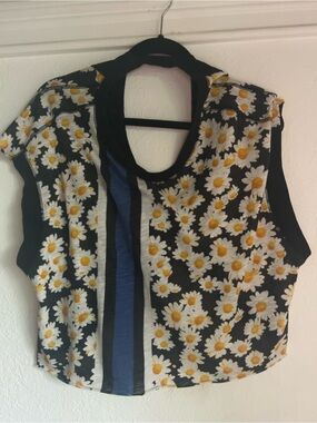 Free People Black and White Daisy Print Top with Yellow Centers and Blue Stripe